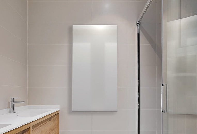 Infrarood paneel van glas of metaal: wat is het verschil en wat past bij uw ruimte? 